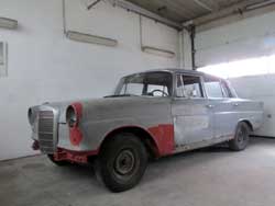 Mercedes Benz W110 Heckflosse